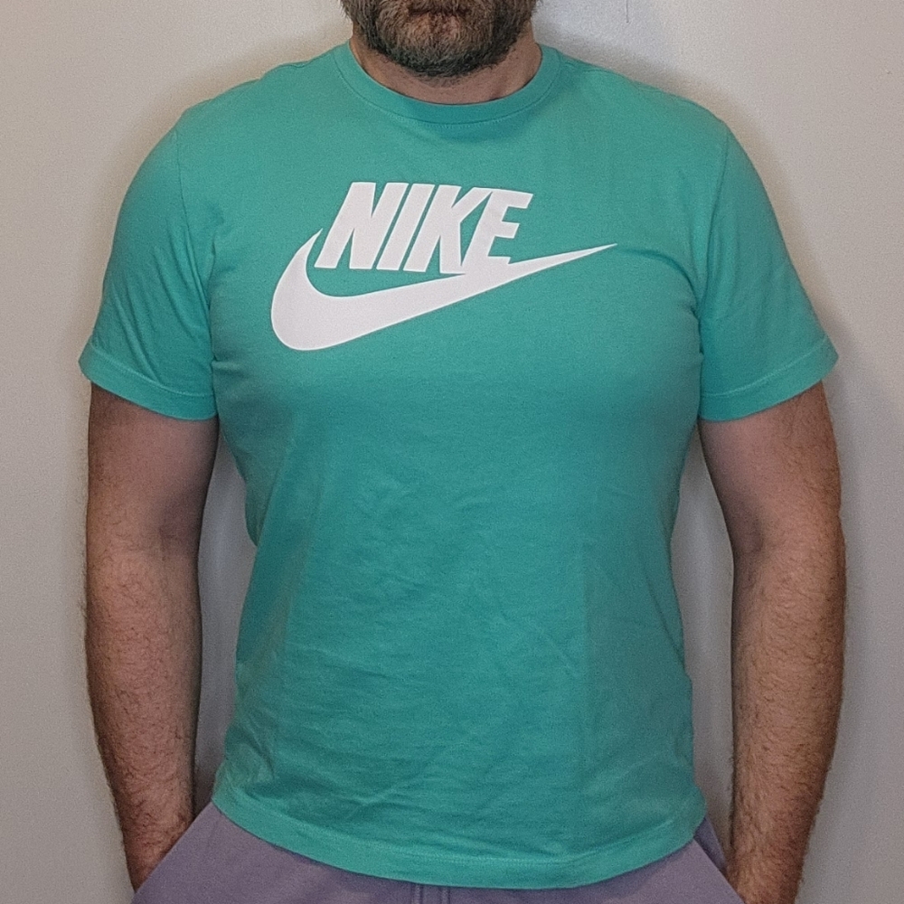 Nike Short Sleeve Tee